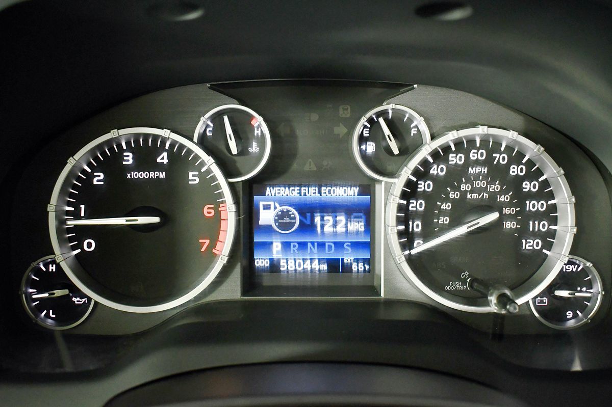 2015 Toyota Tundra SR5 Grade photo 26