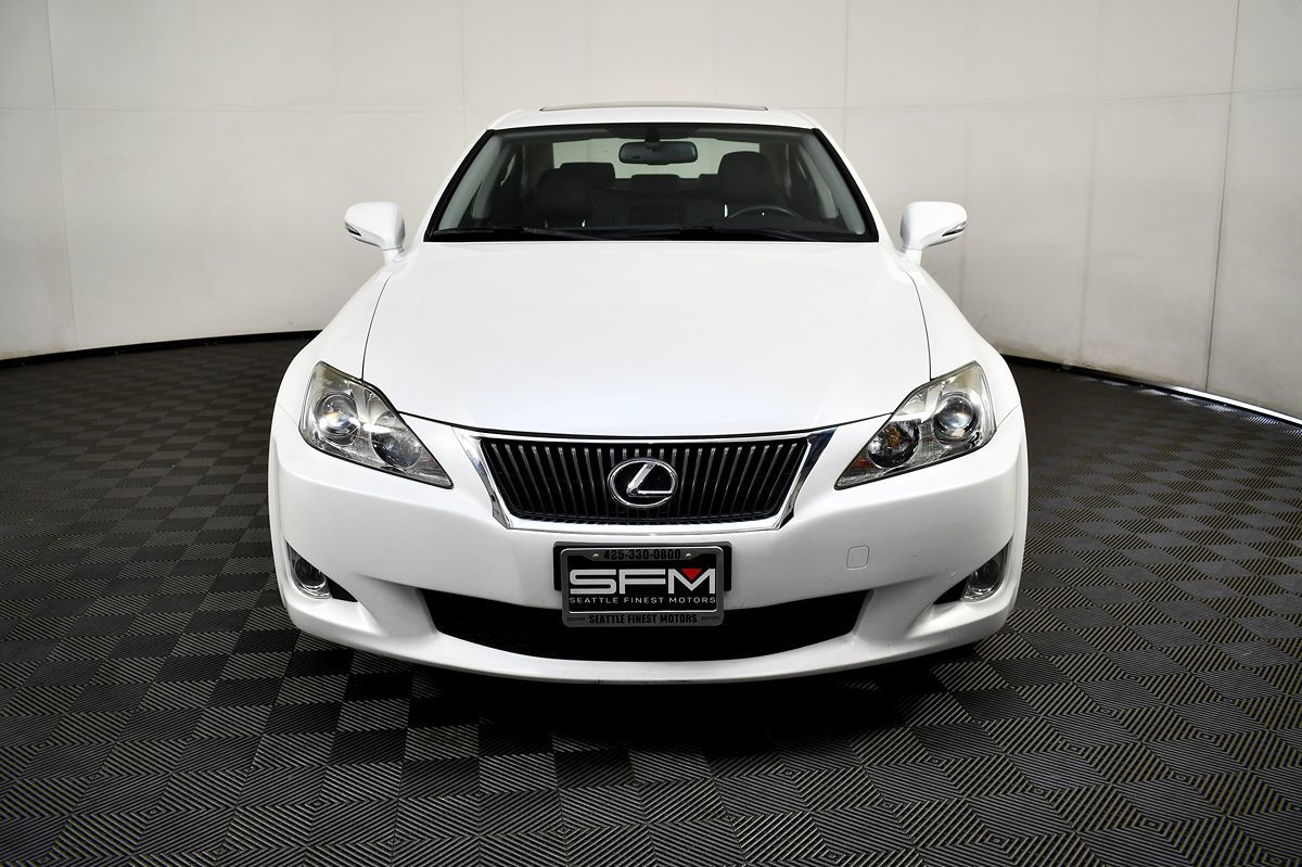 2009 Lexus IS 250 photo 4
