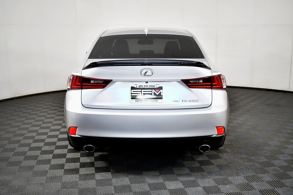 2015 Lexus IS 350 photo 10