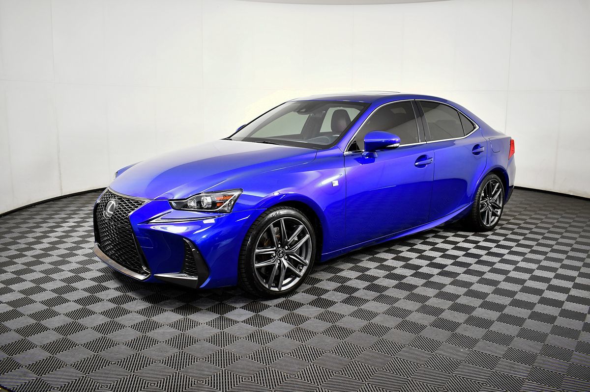 2017 Lexus IS 300 F SPORT AWD photo 2
