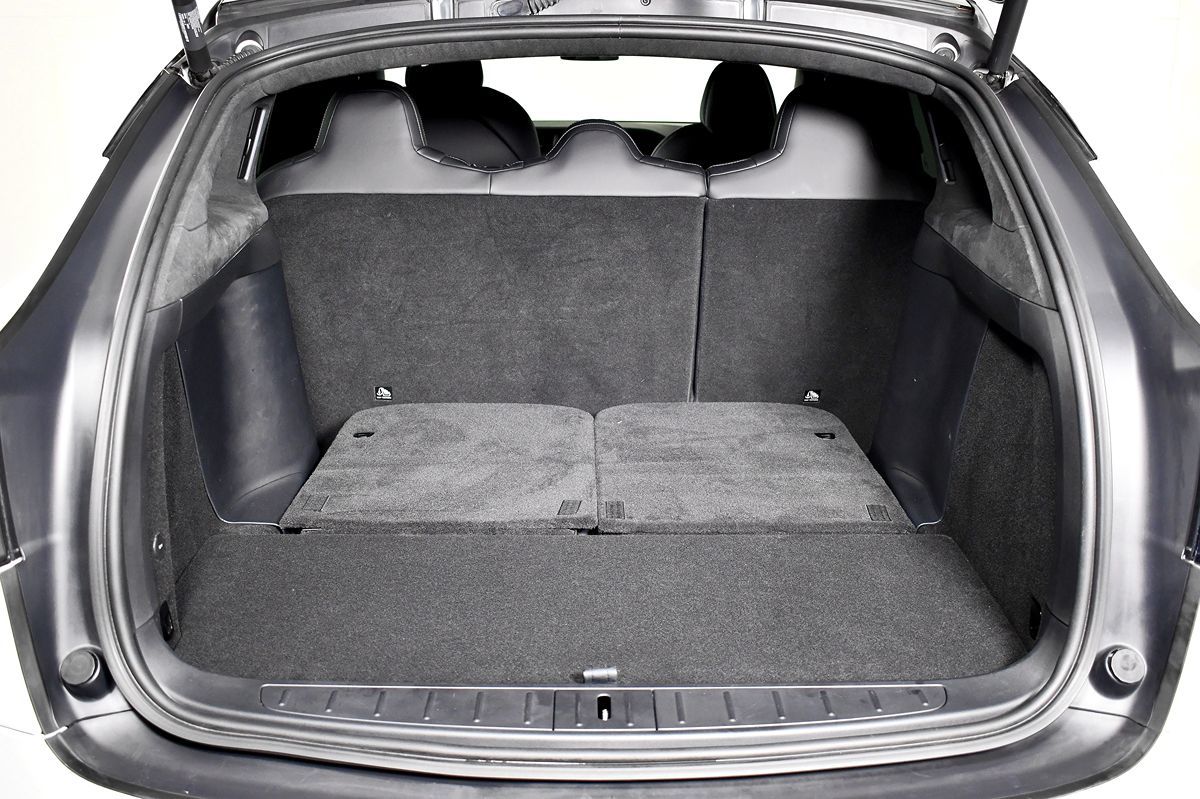 2021 Tesla Model X Long Range photo 45