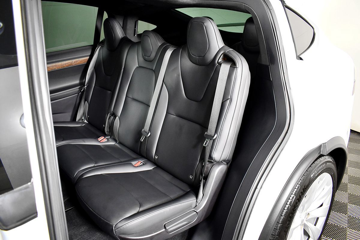 2021 Tesla Model X Long Range photo 34