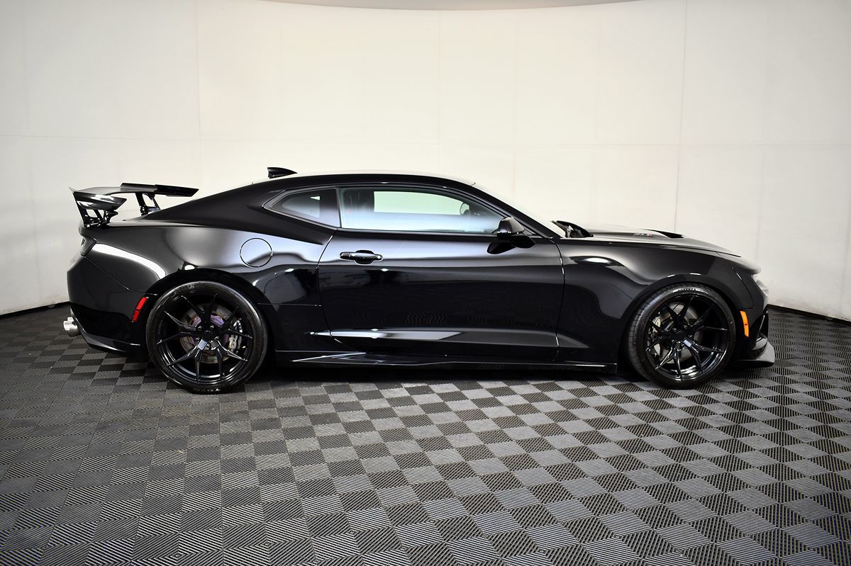 2018 Chevrolet Camaro ZL1 photo 7