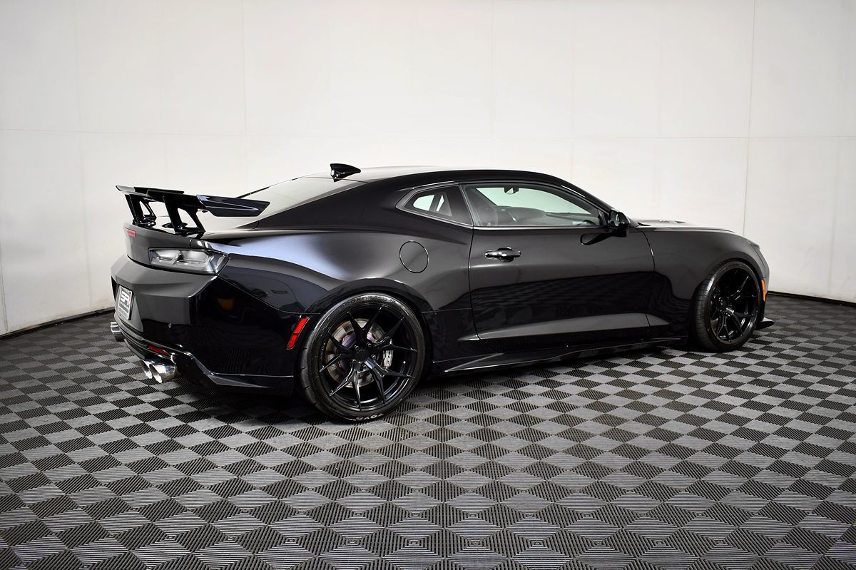 2018 Chevrolet Camaro ZL1 photo 8