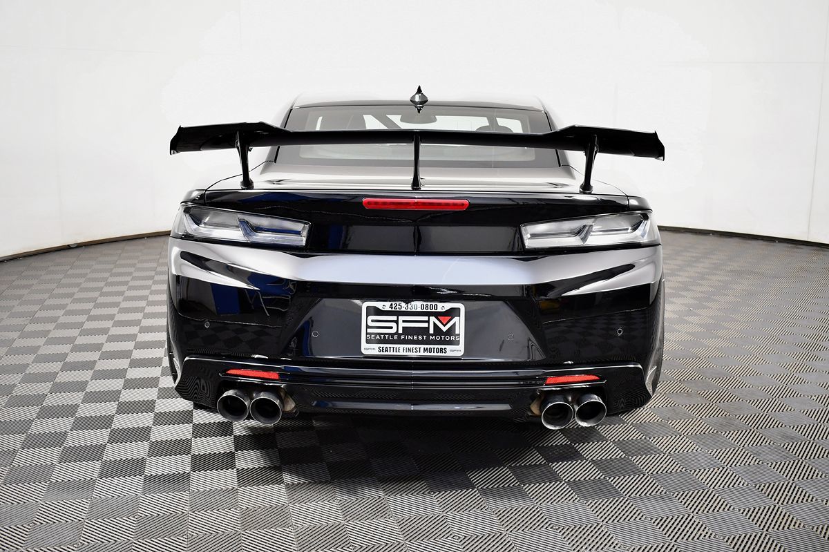 2018 Chevrolet Camaro ZL1 photo 10