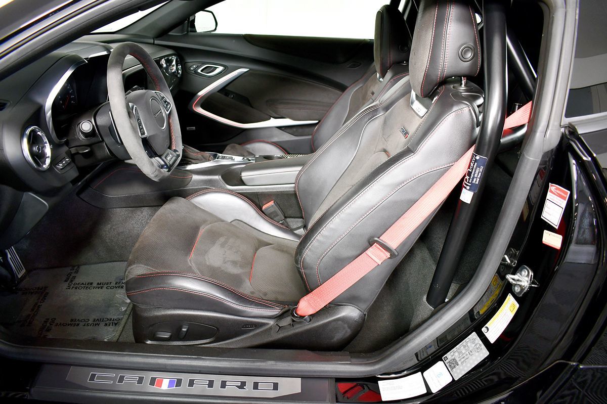 2018 Chevrolet Camaro ZL1 photo 21