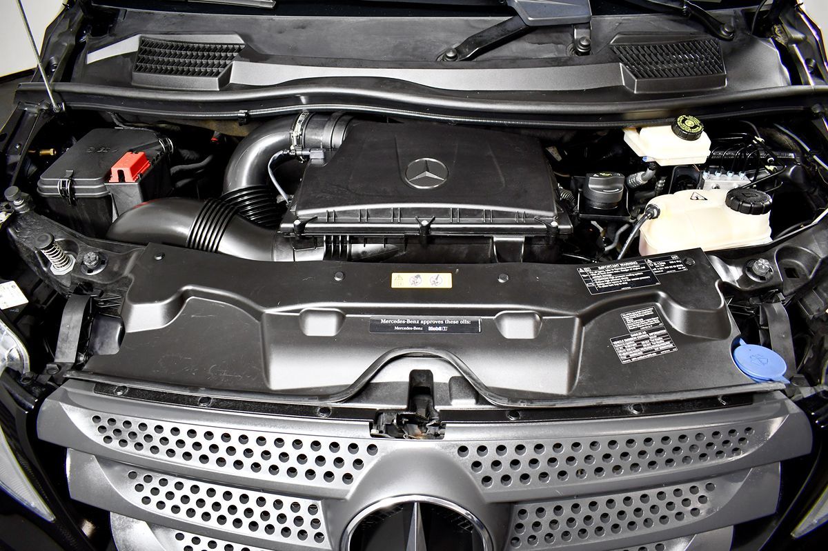 2016 Mercedes Benz Metris Passenger Van photo 48