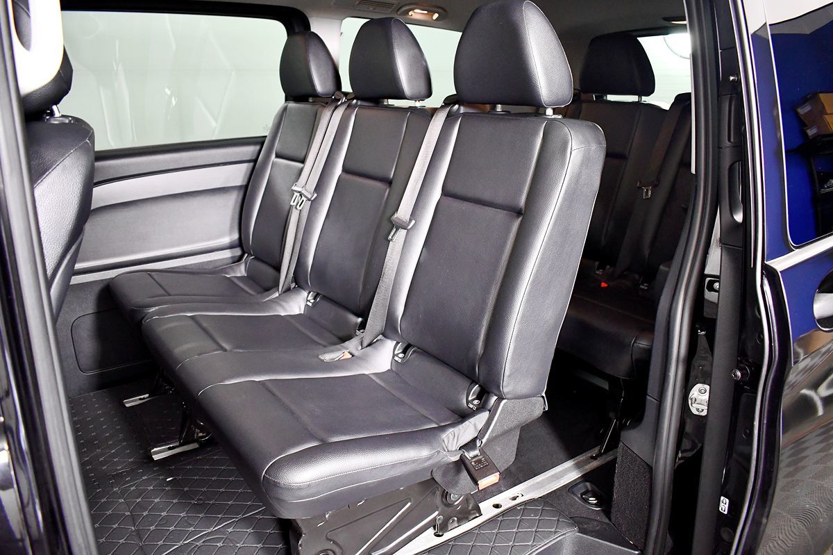 2016 Mercedes Benz Metris Passenger Van photo 37
