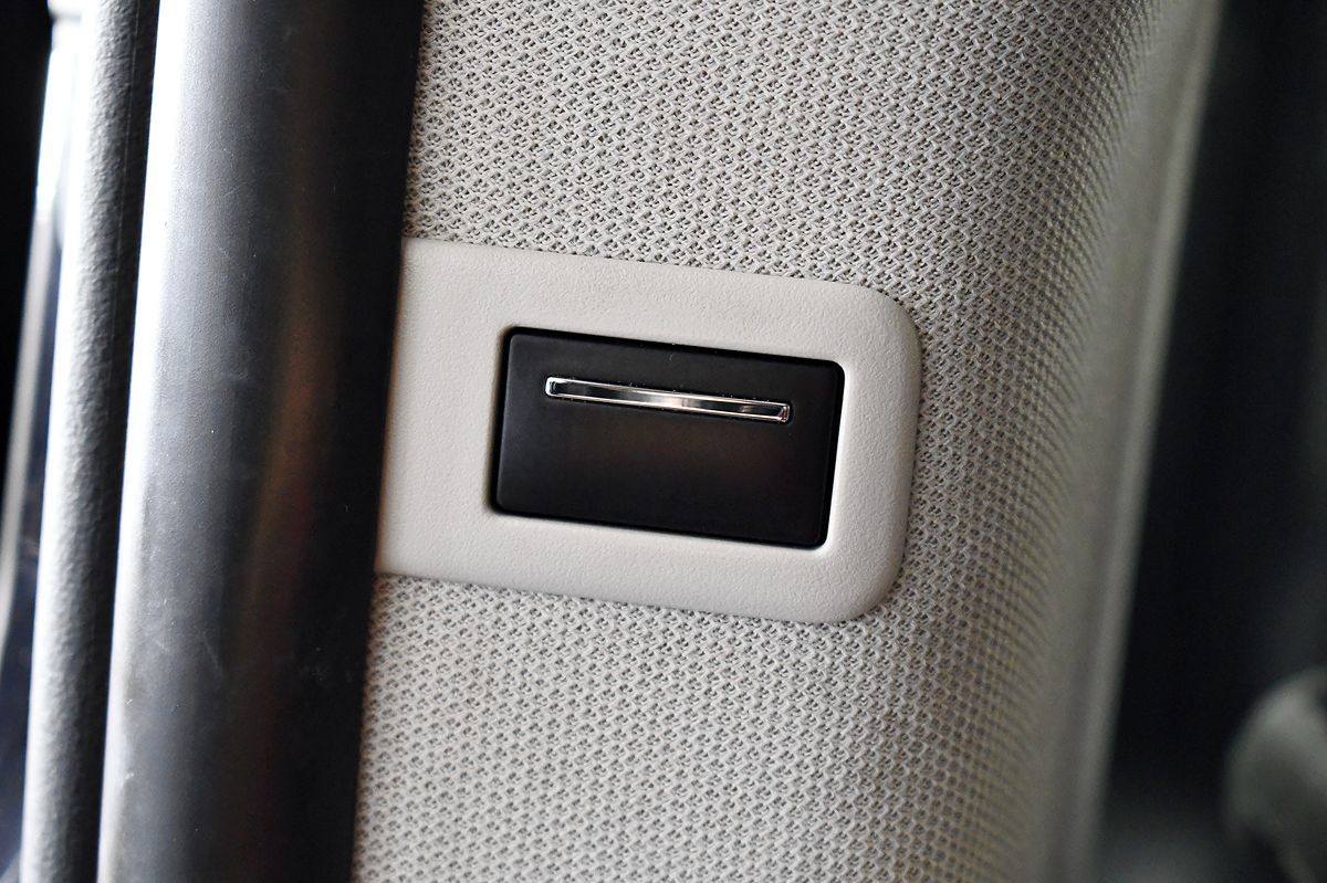 2016 Mercedes Benz Metris Passenger Van photo 40