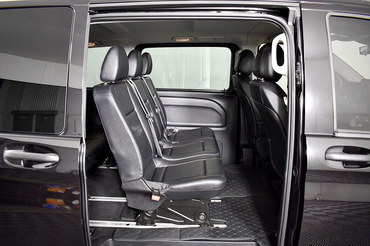 2016 Mercedes Benz Metris Passenger Van photo 45