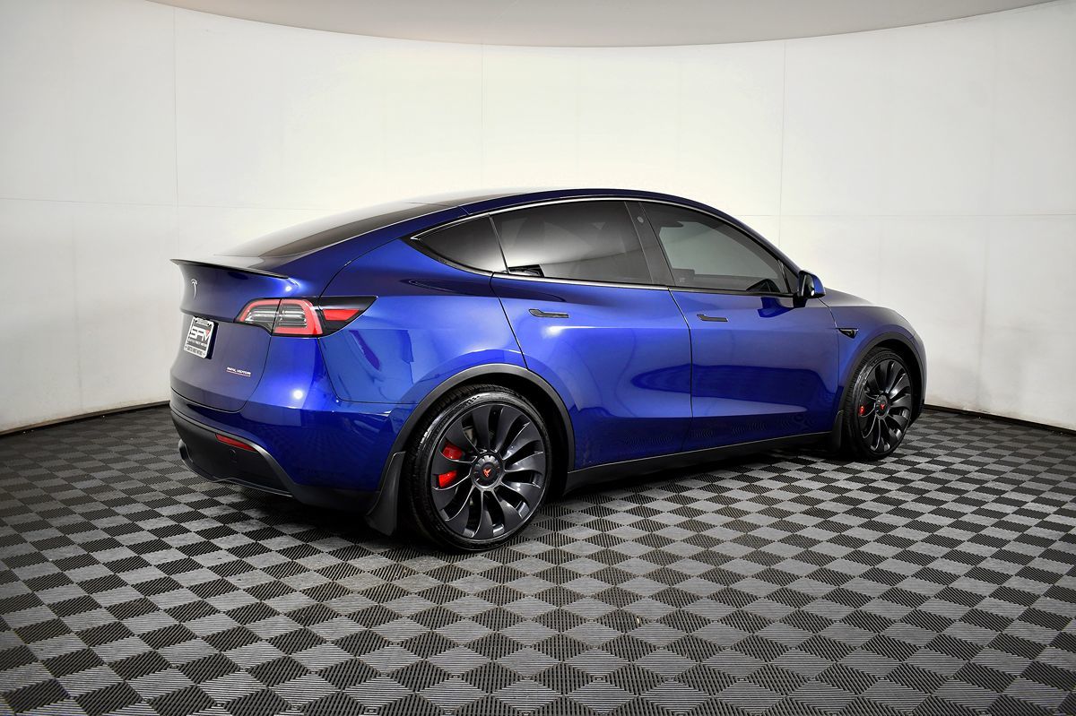 2023 Tesla Model Y Performance photo 8
