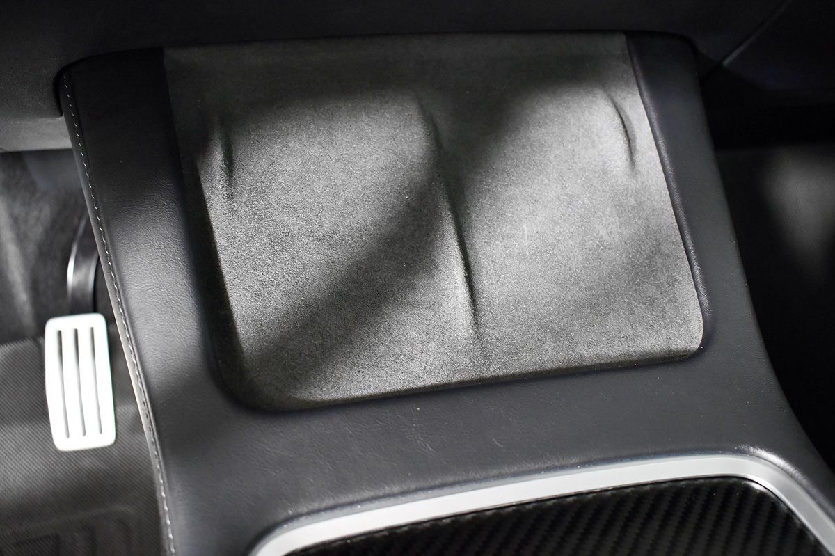 2023 Tesla Model Y Performance photo 30