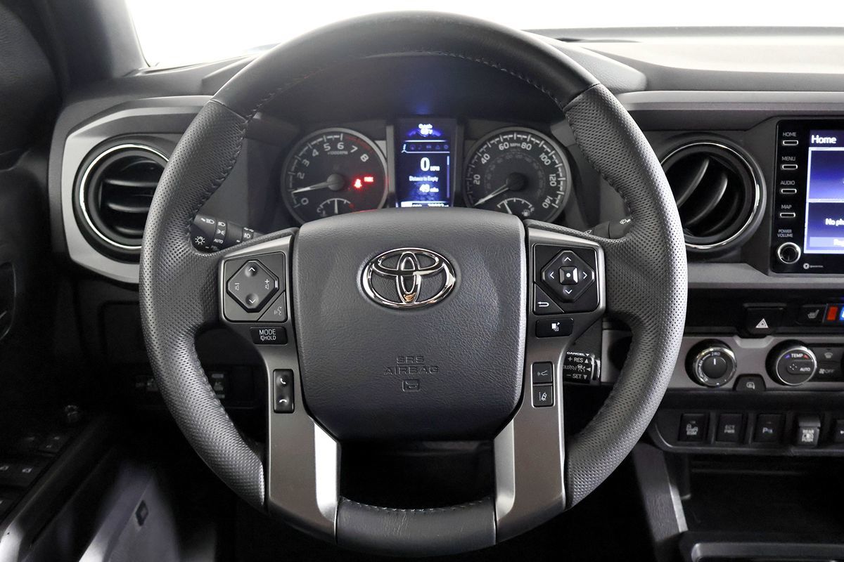 2023 Toyota Tacoma TRD photo 31