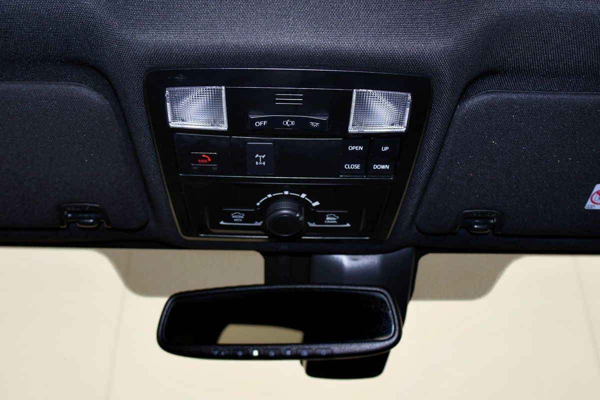 2023 Toyota Tacoma TRD photo 36