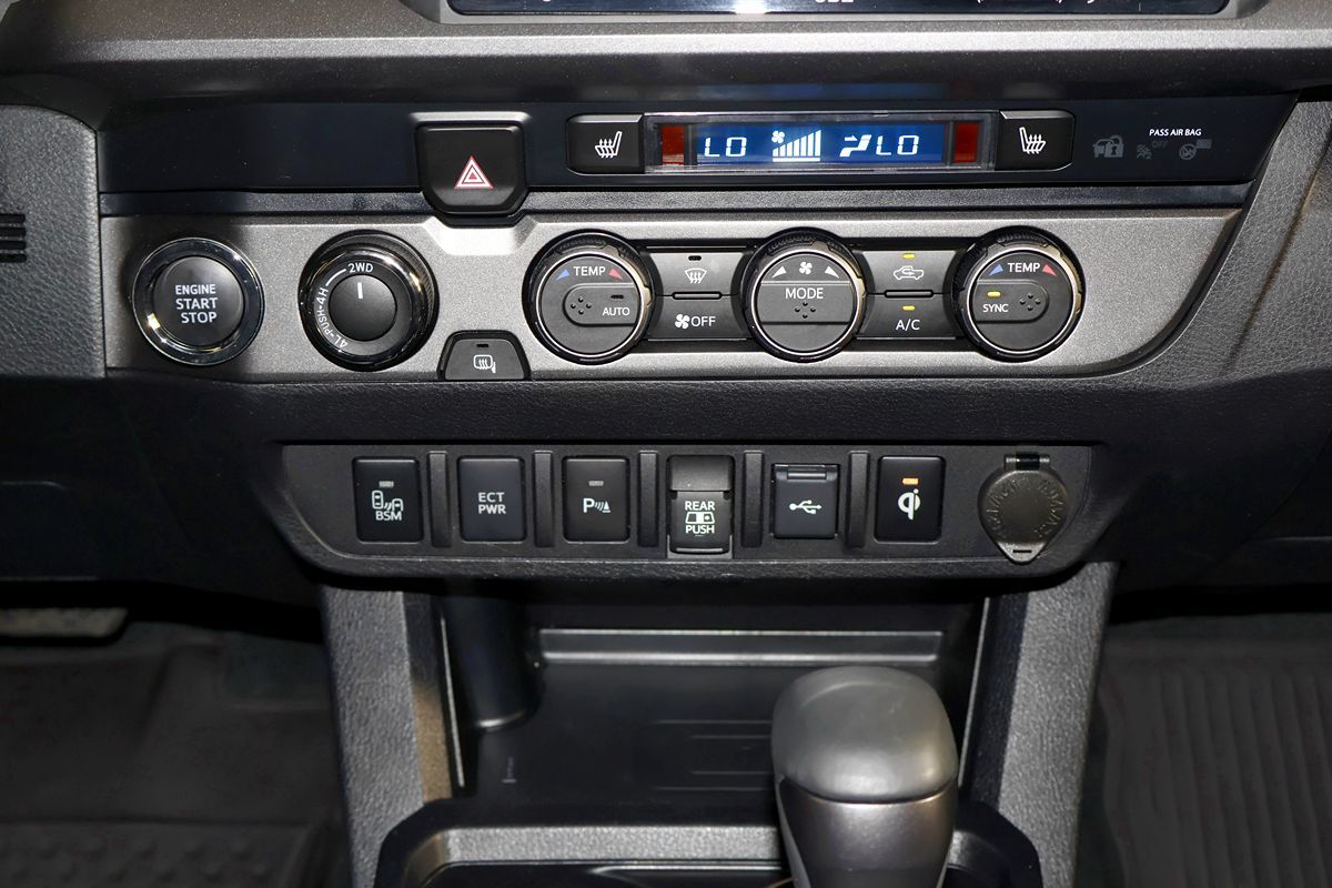 2023 Toyota Tacoma TRD photo 37
