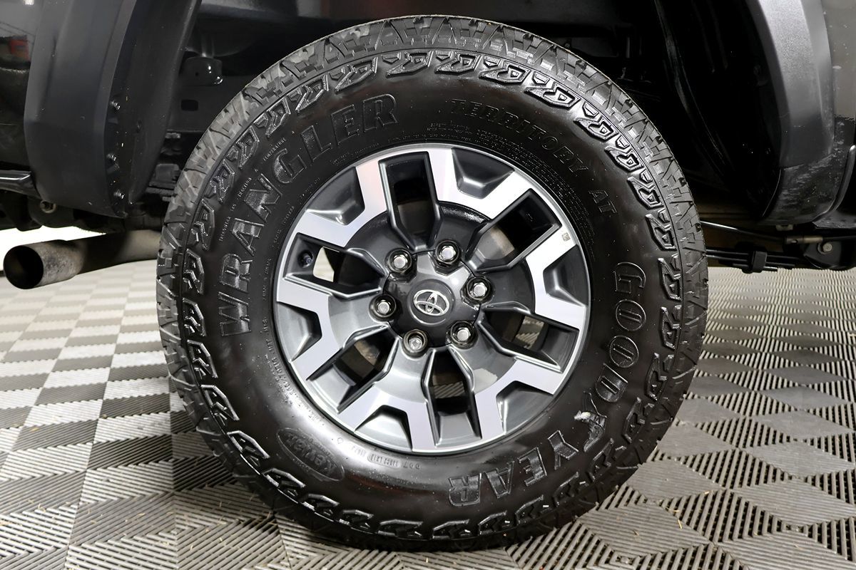 2023 Toyota Tacoma TRD photo 51