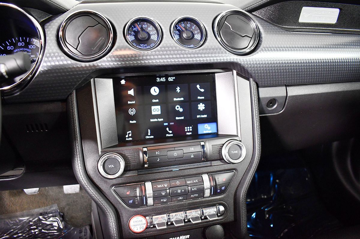 2017 Ford Mustang GT Premium photo 27