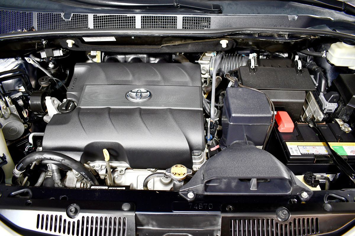 2015 Toyota Sienna Limited Premium photo 45