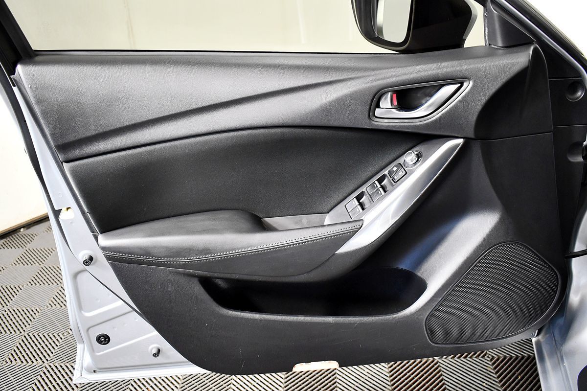 2016 Mazda Mazda6 i Sport photo 14