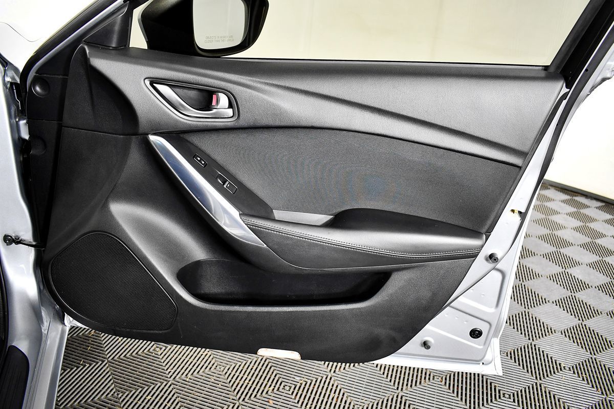 2016 Mazda Mazda6 i Sport photo 32