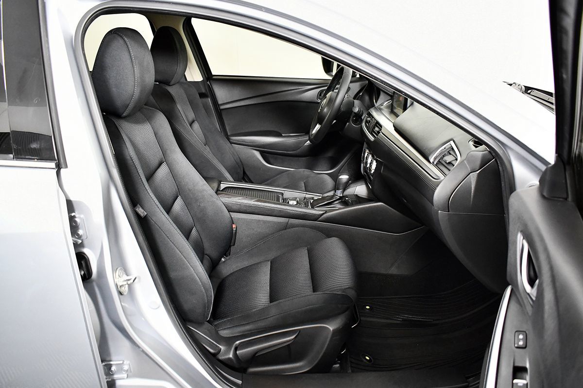 2016 Mazda Mazda6 i Sport photo 33