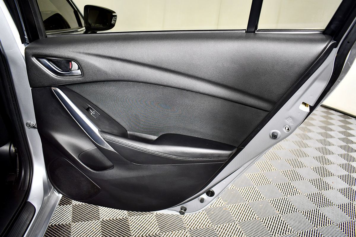 2016 Mazda Mazda6 i Sport photo 35