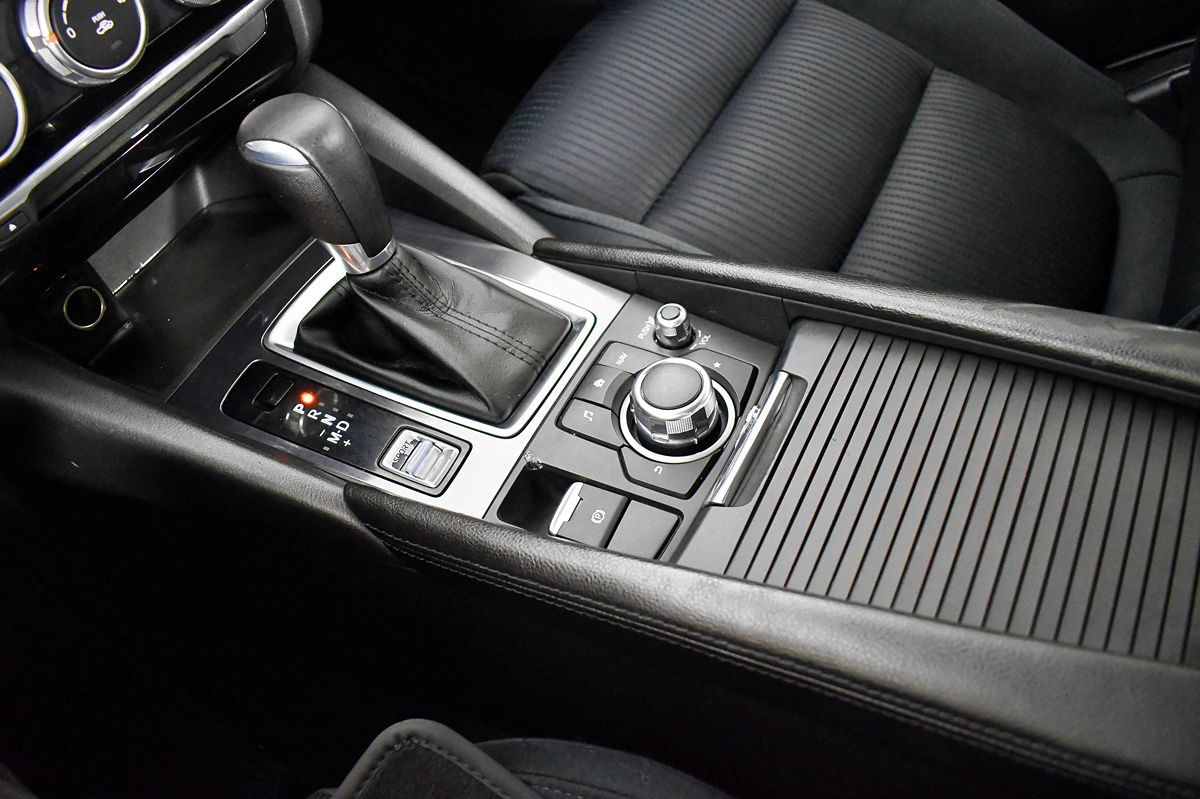 2016 Mazda Mazda6 i Sport photo 28