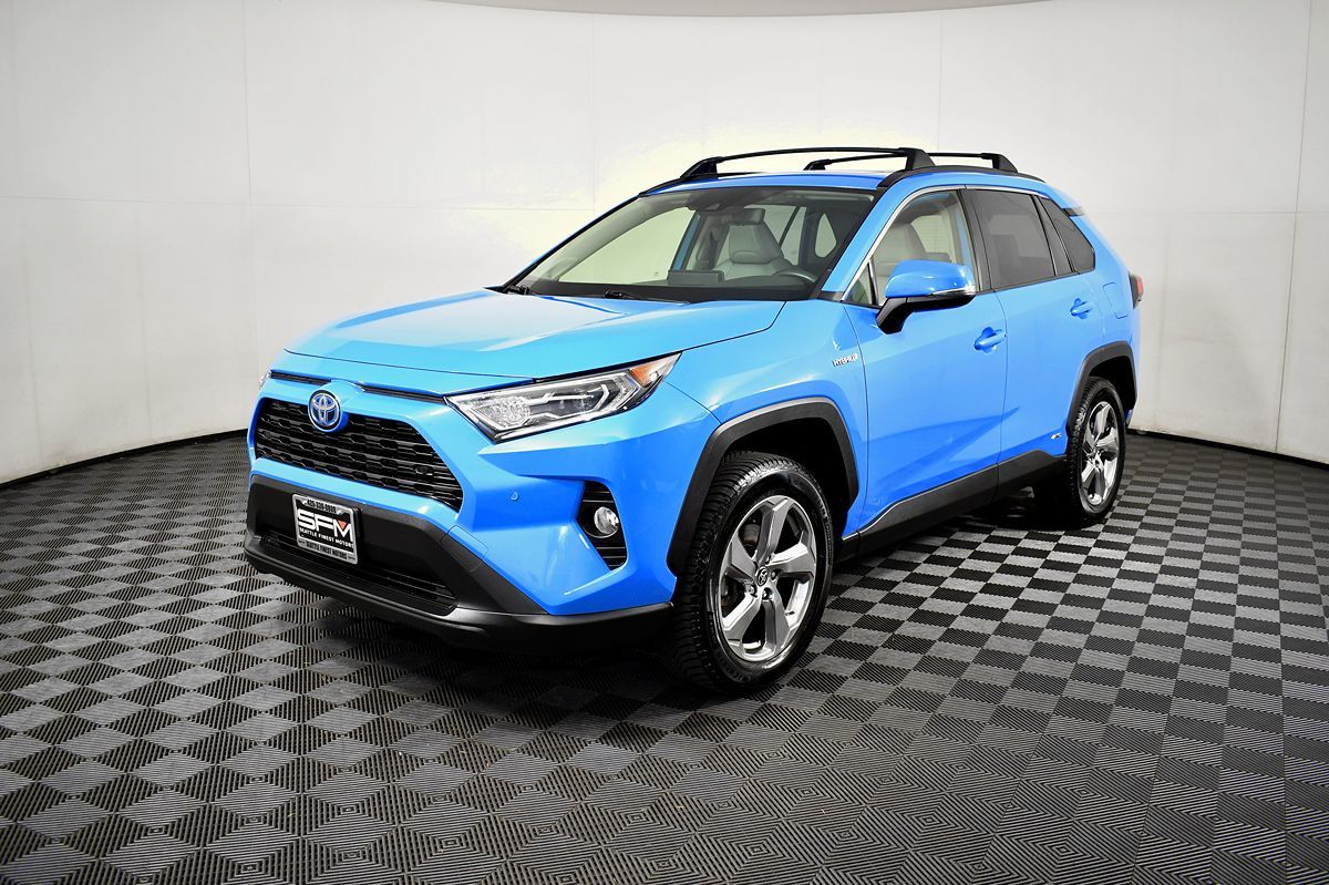 2021 Toyota RAV4 Hybrid XLE Premium photo 2