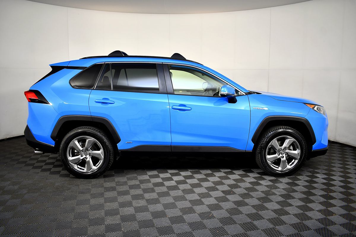 2021 Toyota RAV4 Hybrid XLE Premium photo 7