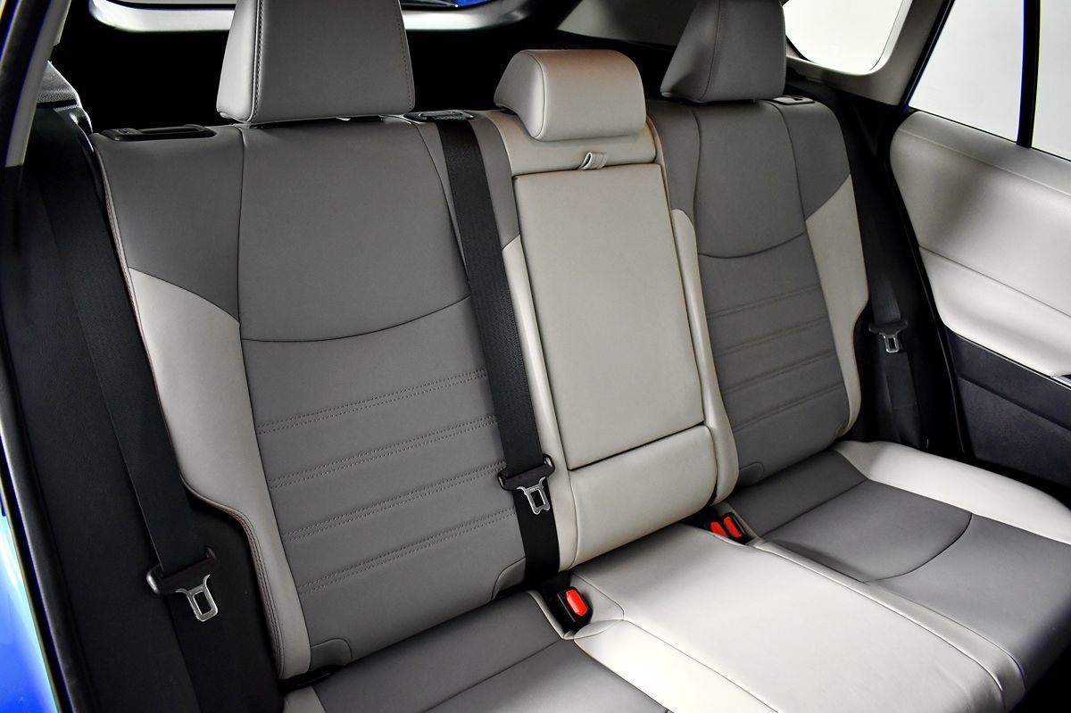 2021 Toyota RAV4 Hybrid XLE Premium photo 44