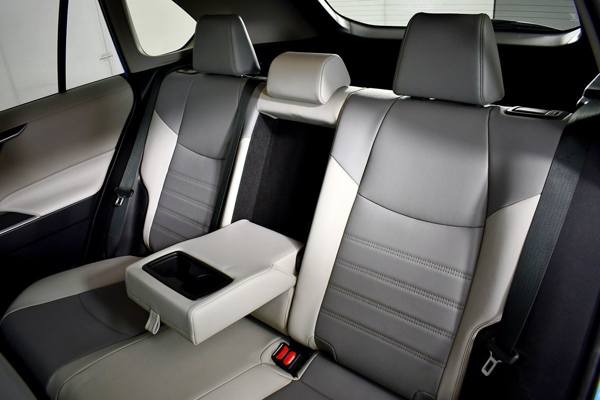 2021 Toyota RAV4 Hybrid XLE Premium photo 47