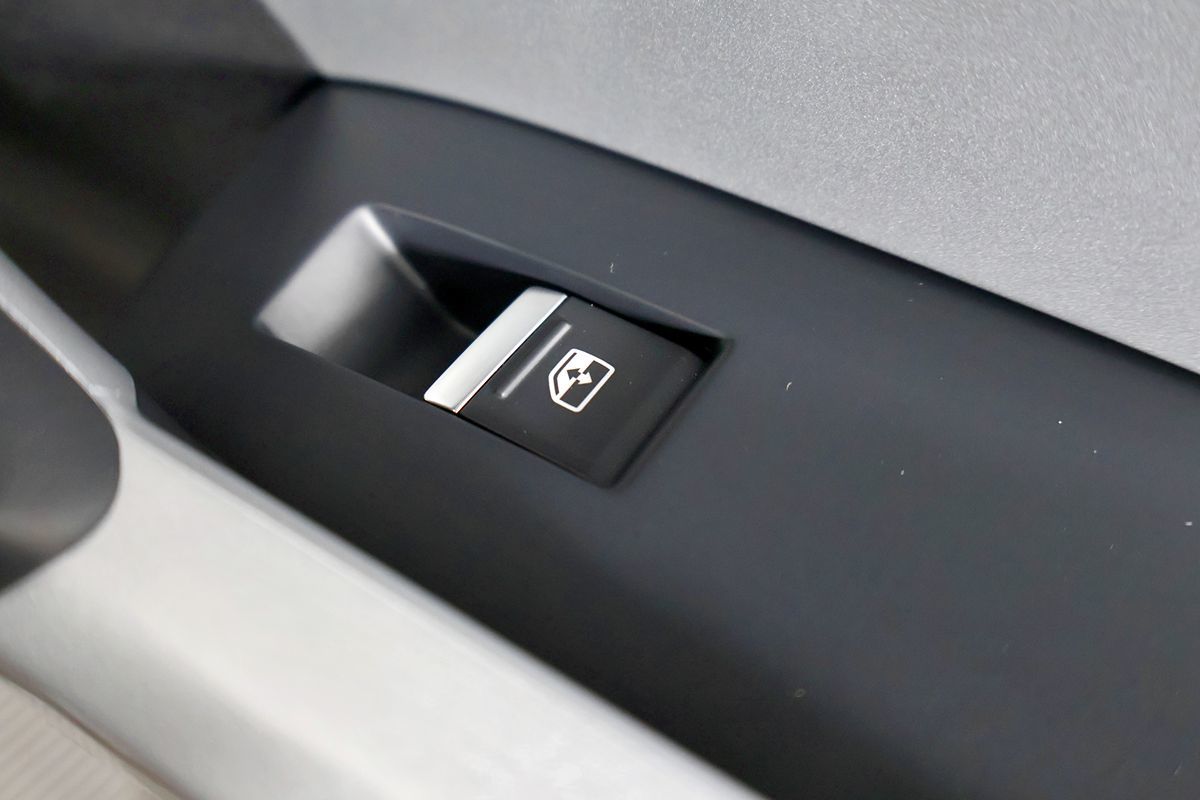 2022 Audi Q3 S line Premium Plus 45 TFSI photo 26