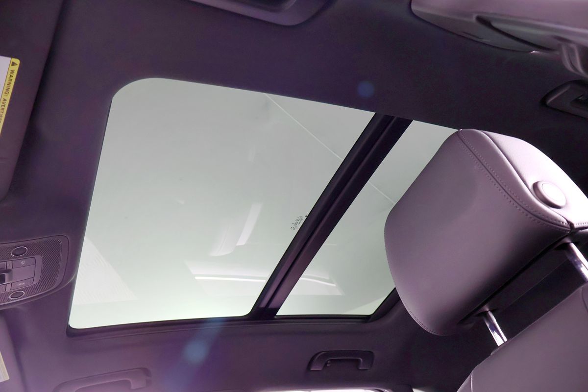 2022 Audi Q3 S line Premium Plus 45 TFSI photo 41