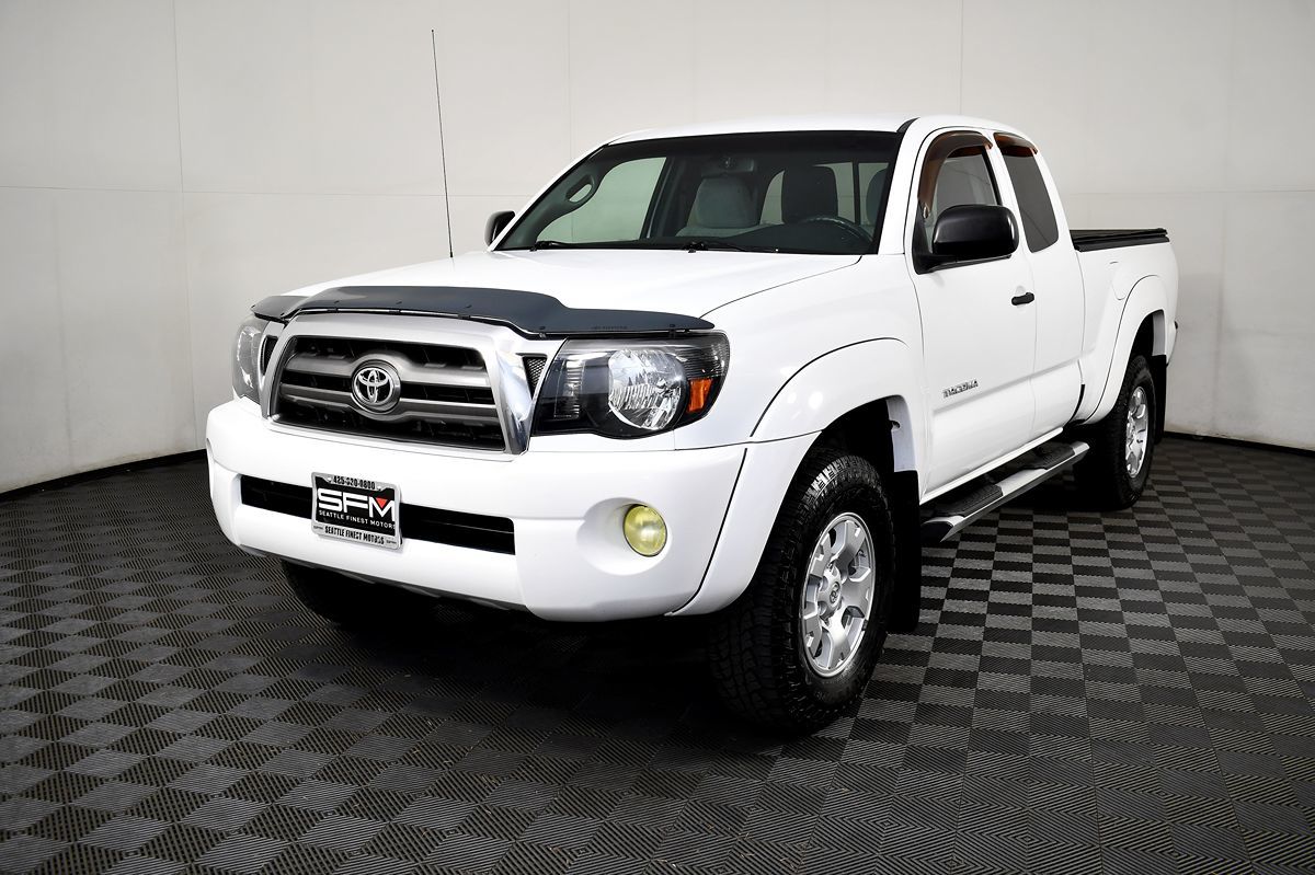 2010 Toyota Tacoma 4x4 Access Cab photo 3
