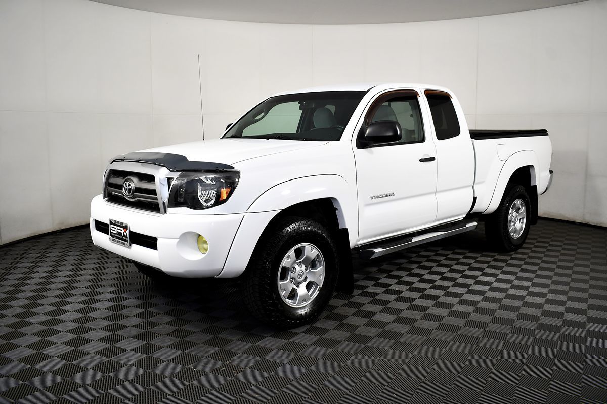 2010 Toyota Tacoma 4x4 Access Cab photo 2