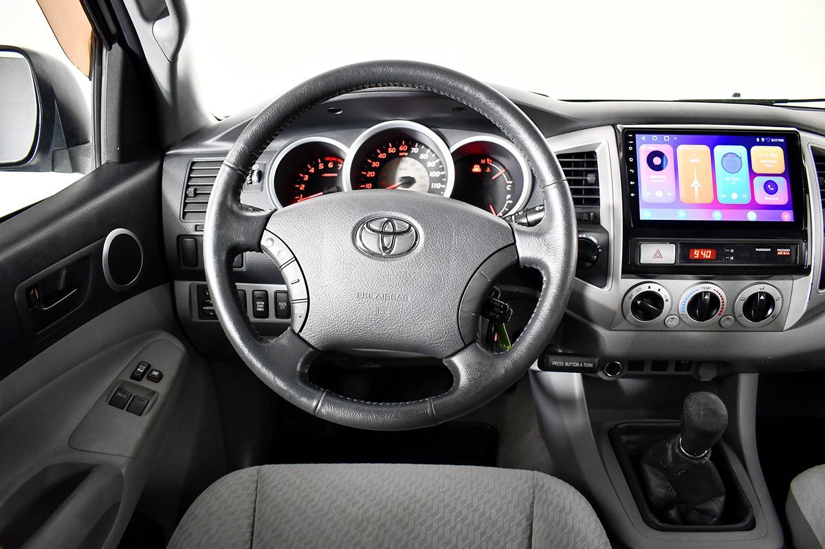 2010 Toyota Tacoma 4x4 Access Cab photo 21