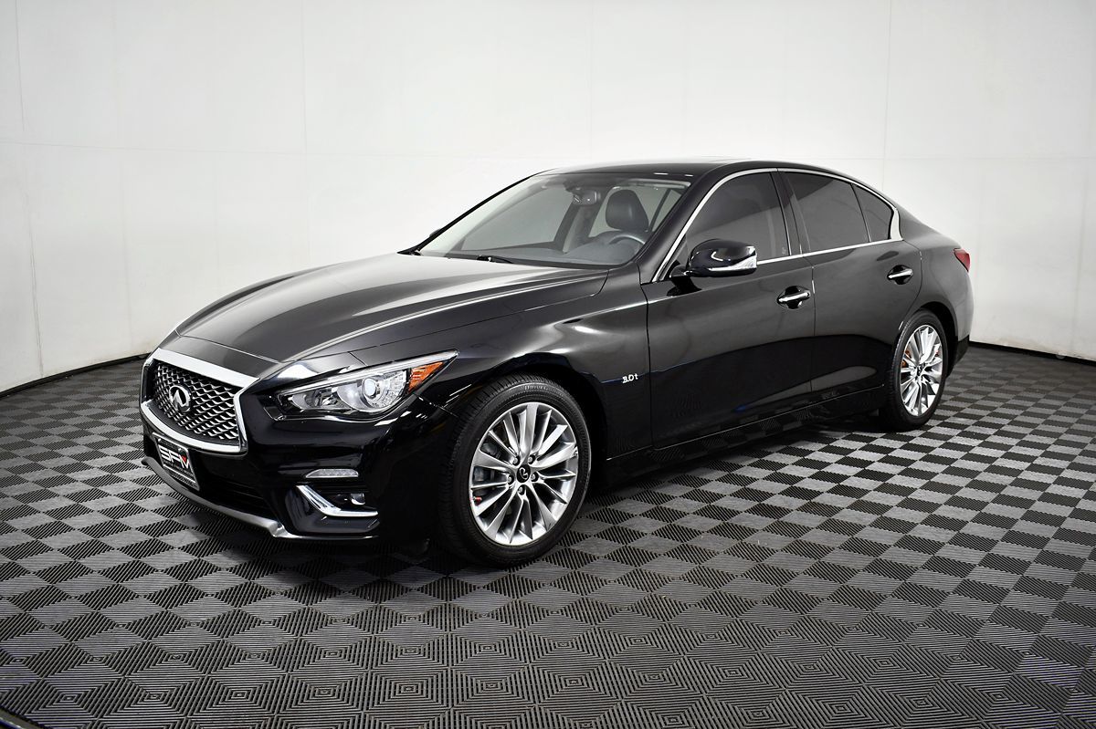2020 Infiniti Q50 3.0t LUXE photo 2