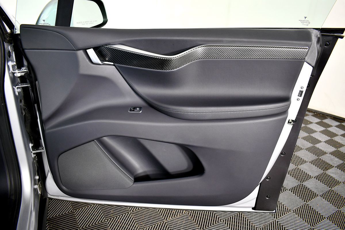 2018 Tesla Model X 100D photo 37