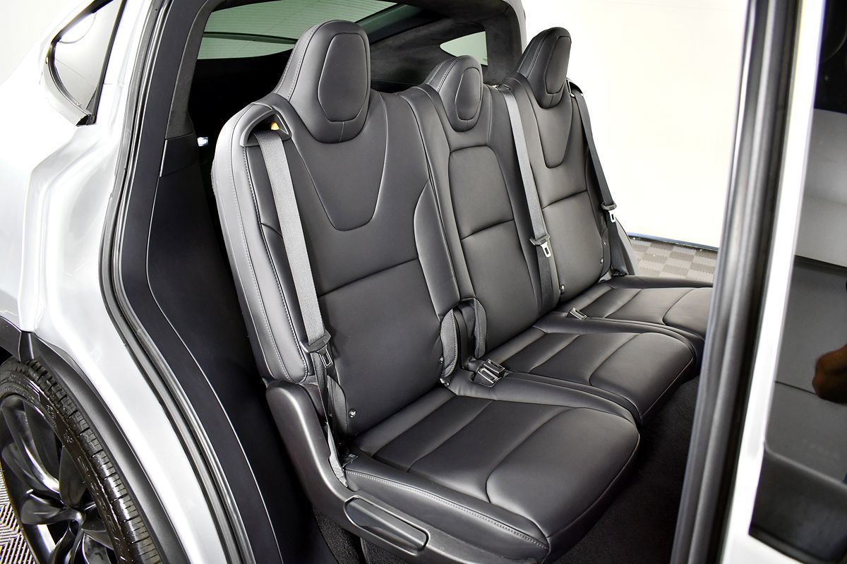 2018 Tesla Model X 100D photo 41