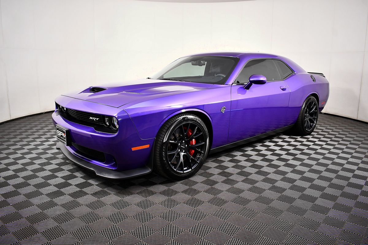 2016 Dodge Challenger SRT8 Hellcat photo 2