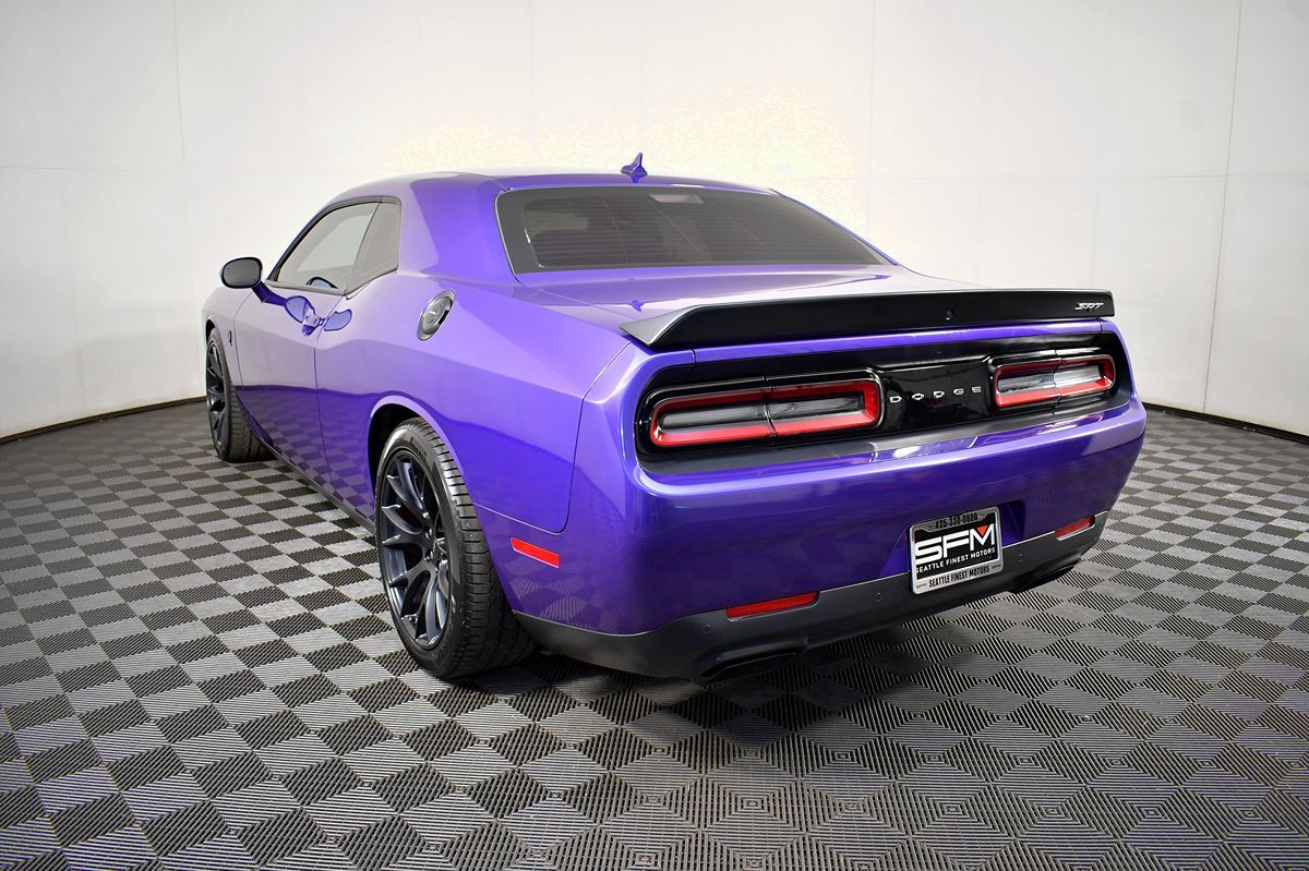 2016 Dodge Challenger SRT8 Hellcat photo 11