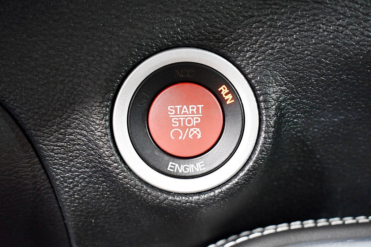 2016 Dodge Challenger SRT8 Hellcat photo 34