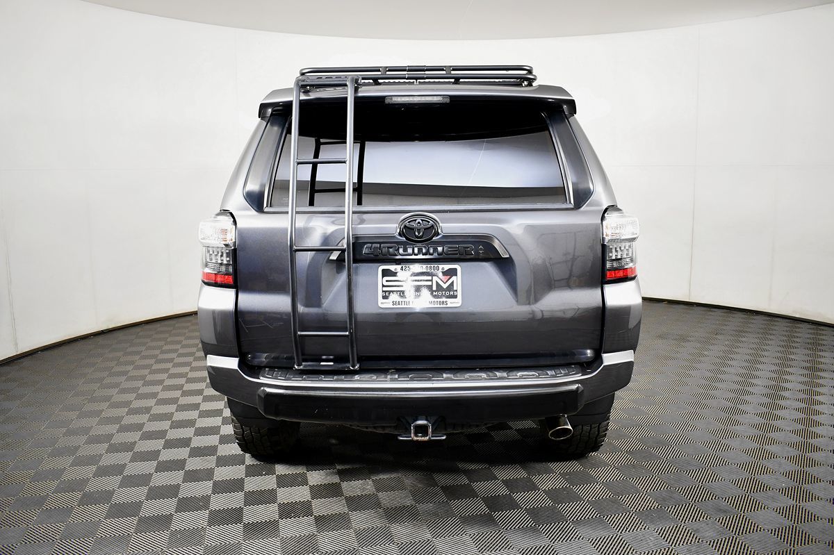 2020 Toyota 4Runner TRD Premium photo 10