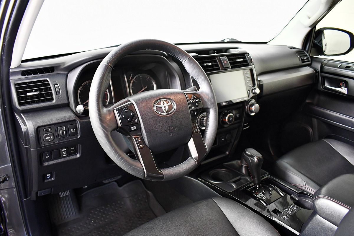 2020 Toyota 4Runner TRD Premium photo 19