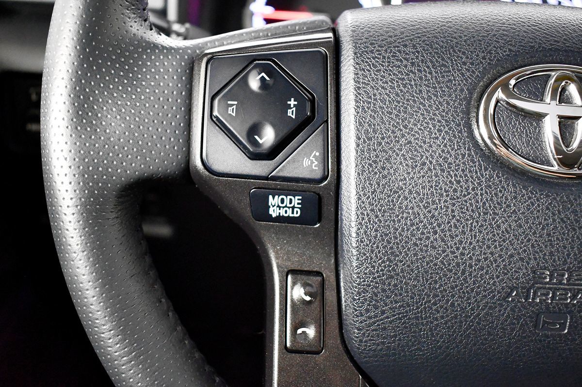 2020 Toyota 4Runner TRD Premium photo 23