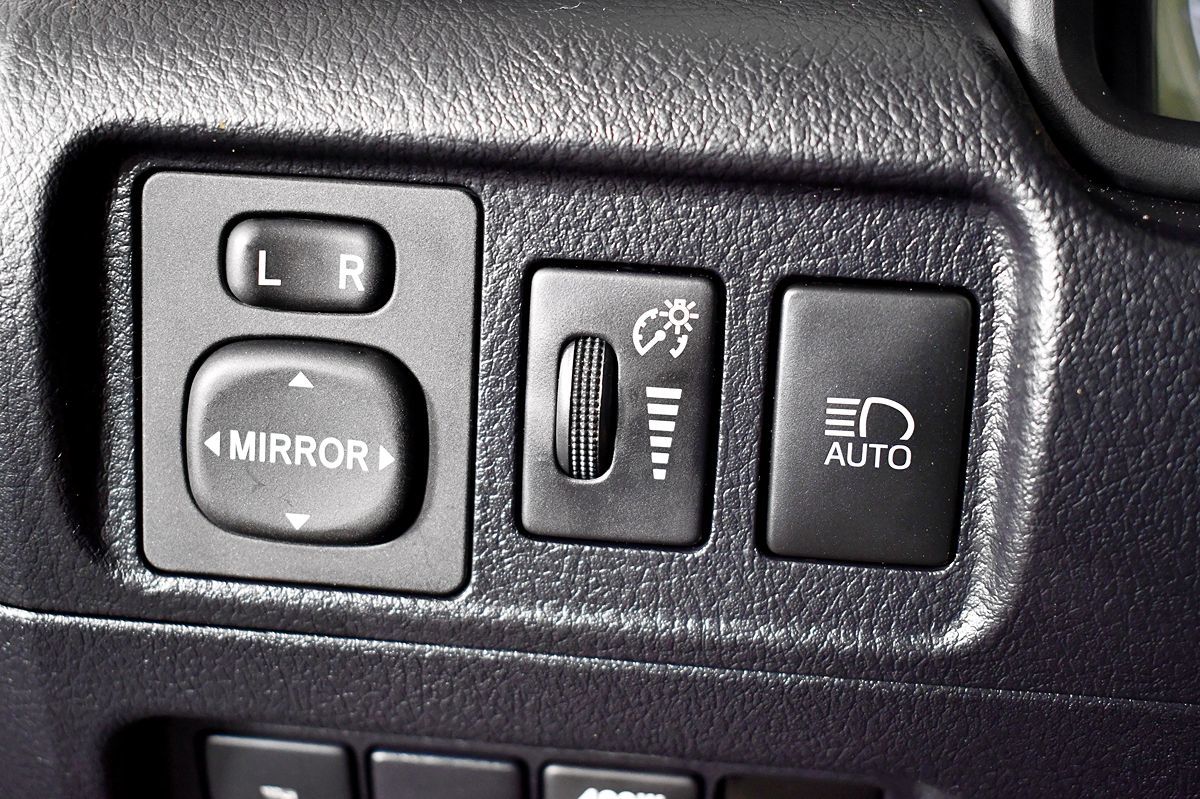 2020 Toyota 4Runner TRD Premium photo 33