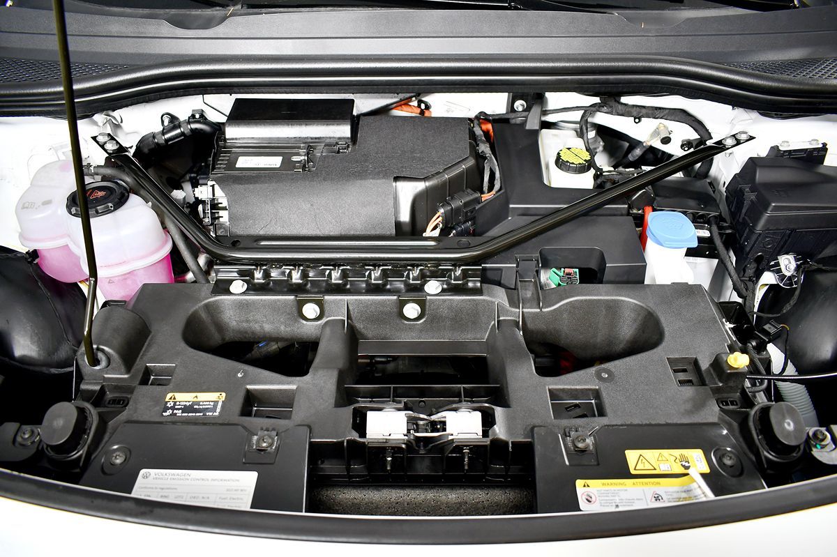 2021 Volkswagen ID.4 Pro S photo 45