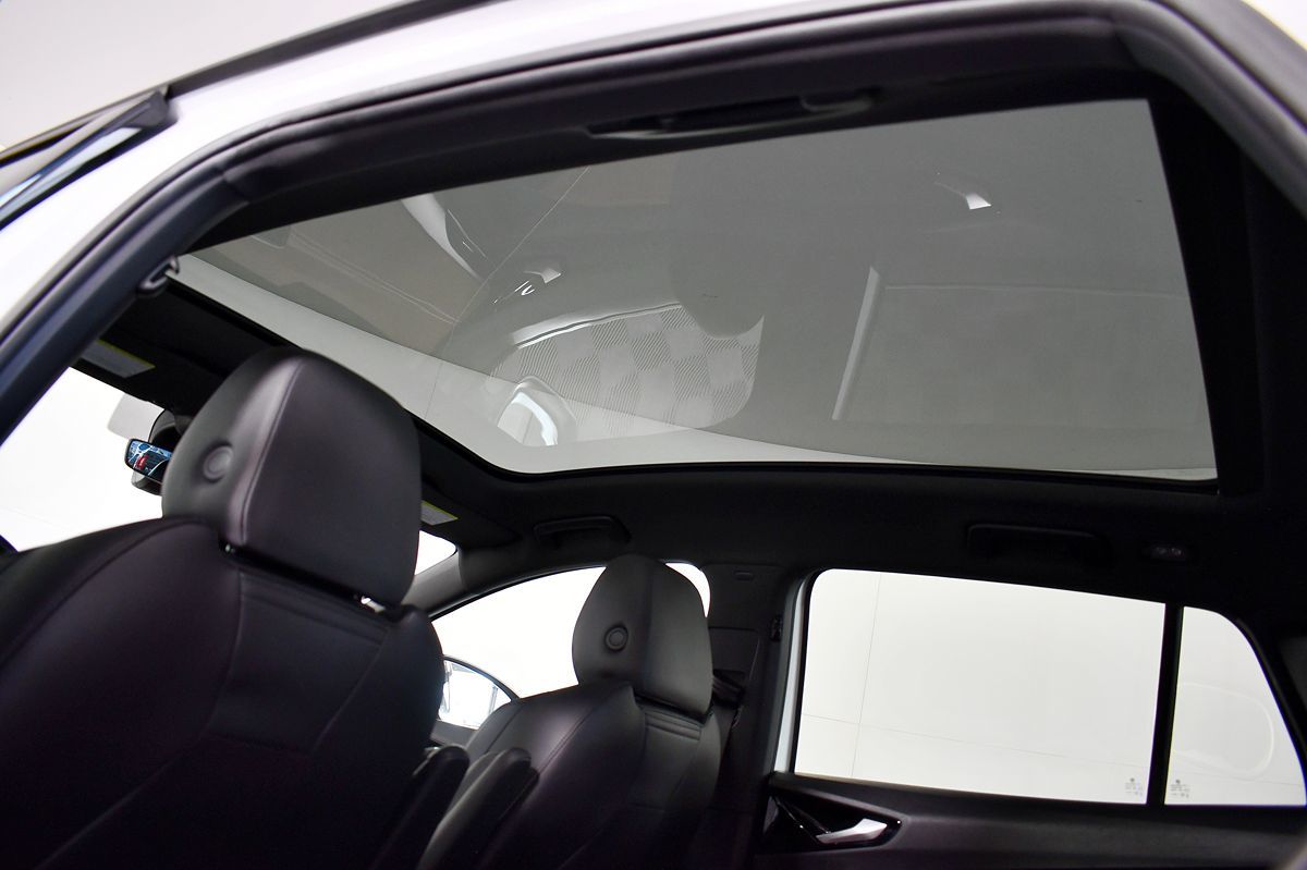 2021 Volkswagen ID.4 Pro S photo 43