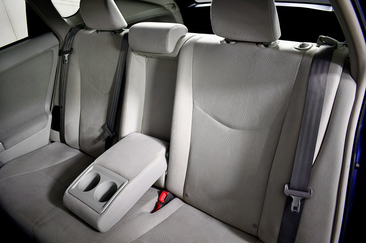 2014 Toyota Prius Two photo 42