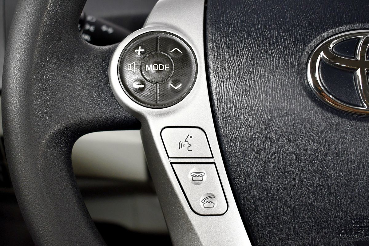 2014 Toyota Prius Two photo 23
